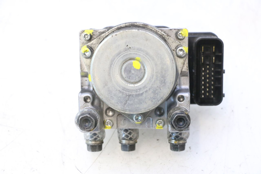 photo de POMPE ABS  PEUGEOT SATELIS 125 (2013 - 2018) - État de surface