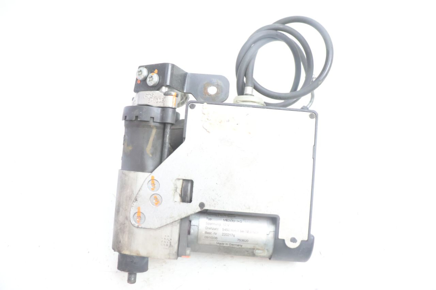 photo de POMPE ABS PEUGEOT SATELIS 125 (2006 - 2009) - Points de fixation