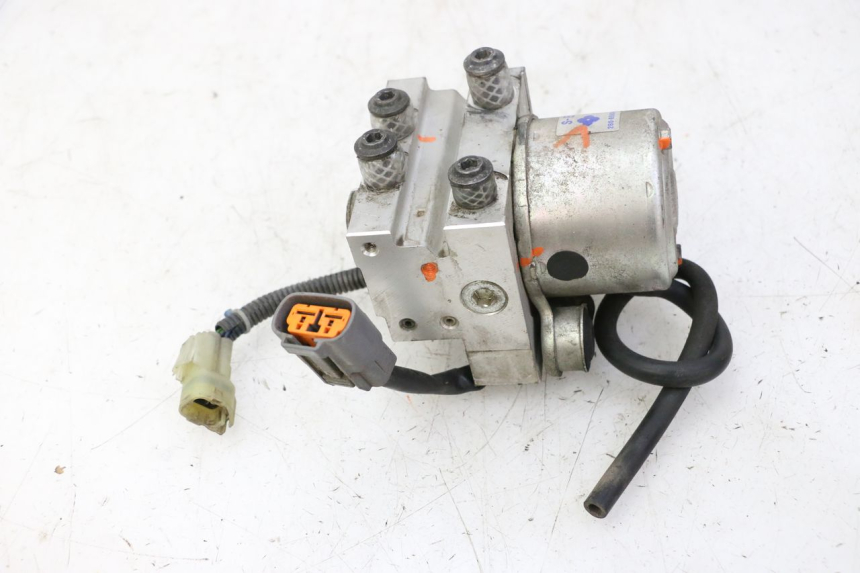 photo de POMPE ABS YAMAHA TDM ABS 900 (2002 - 2014)
