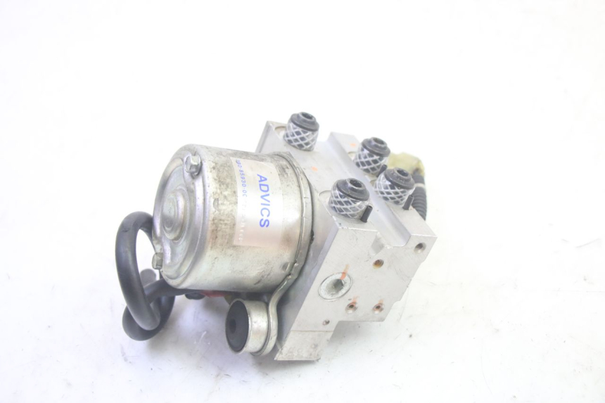 photo de POMPE ABS  YAMAHA TDM ABS 900 (2002 - 2014) - Zoom état d’usage