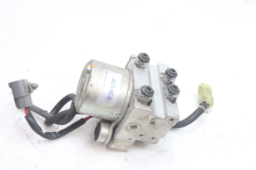 photo de POMPE ABS  YAMAHA TDM ABS 900 (2002 - 2014) - Vue principale
