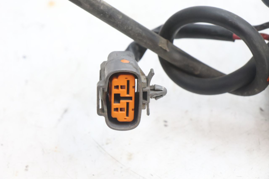 photo de POMPE ABS  YAMAHA TDM ABS 900 (2002 - 2014) - Vue d’ensemble