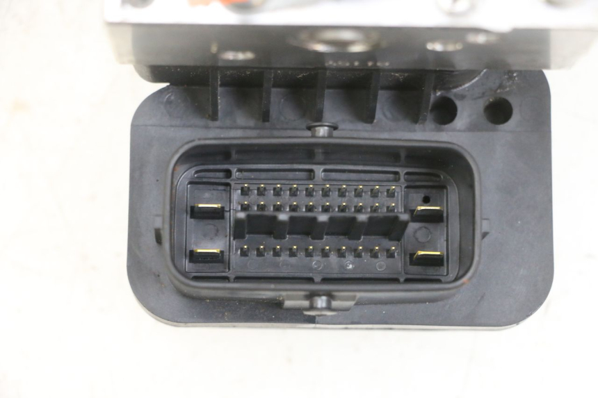 photo de POMPE ABS  YAMAHA TRICITY 300 (2020 - 2024) - État de surface