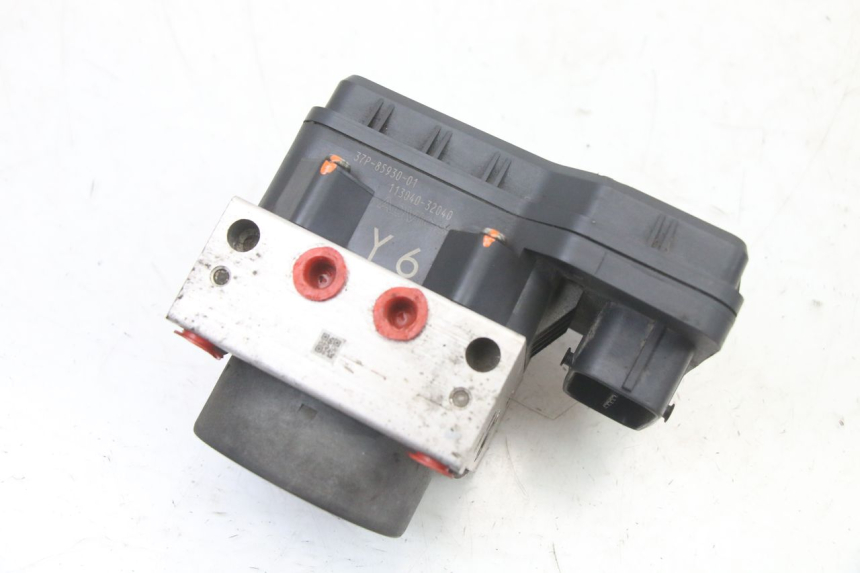 photo de POMPE ABS YAMAHA X-MAX XMAX ABS 250 (2010 - 2012) - Détail de la pièce