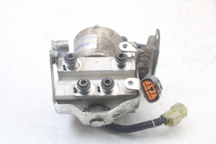 photo de POMPE ABS YAMAHA TDM ABS 900 (2002 - 2014)