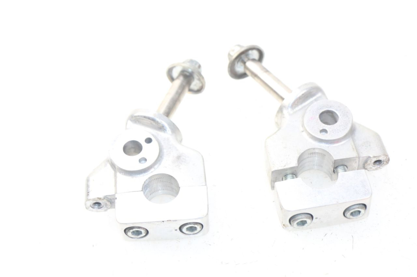 photo de PONTET DE GUIDON HONDA CA REBEL 125 (1995 - 2001)