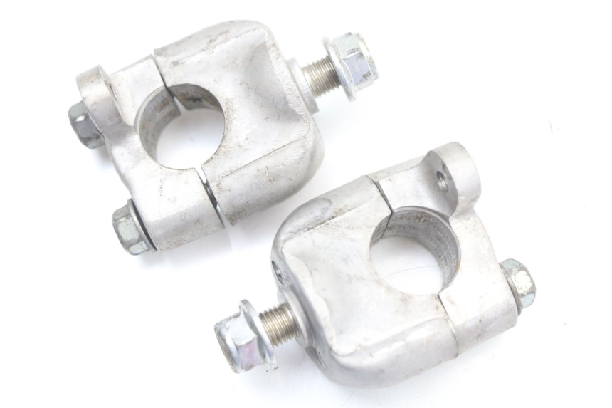 photo de PONTET DE GUIDON HONDA FJS SILVER WING SILVERWING 400 (2005 - 2008)