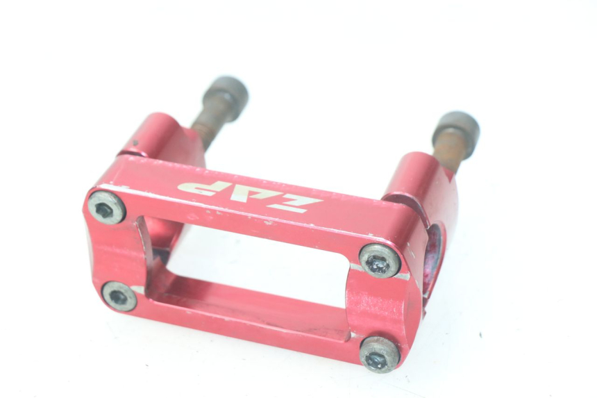 photo de PONTET DE GUIDON KAWASAKI KX F KXF 450 (2012 - 2015)