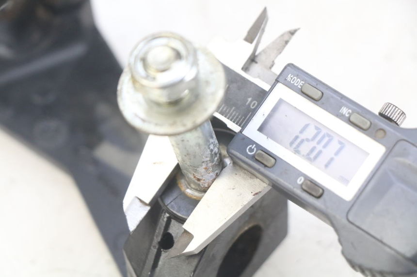 photo de PONTET DE GUIDON KAWASAKI Z 750 (2007 - 2013)