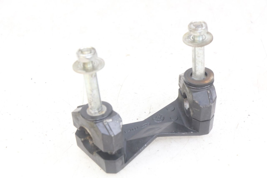 photo de PONTET DE GUIDON KAWASAKI Z 750 (2007 - 2013)