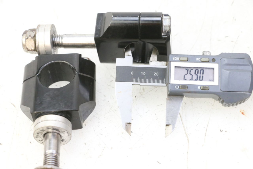 photo de PONTET DE GUIDON KAWASAKI KX 85 (2014 - 2021)
