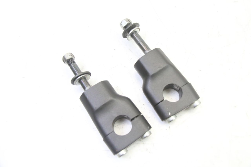 photo de PONTET DE GUIDON YAMAHA XJ6 ABS 600 (2008 - 2016)