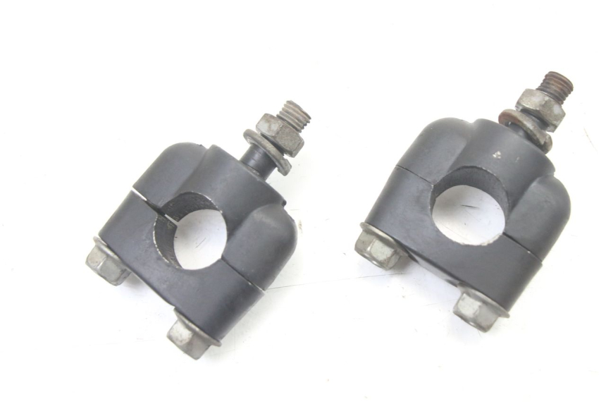 photo de PONTET DE GUIDON YAMAHA SR 125 (1982 - 2003)