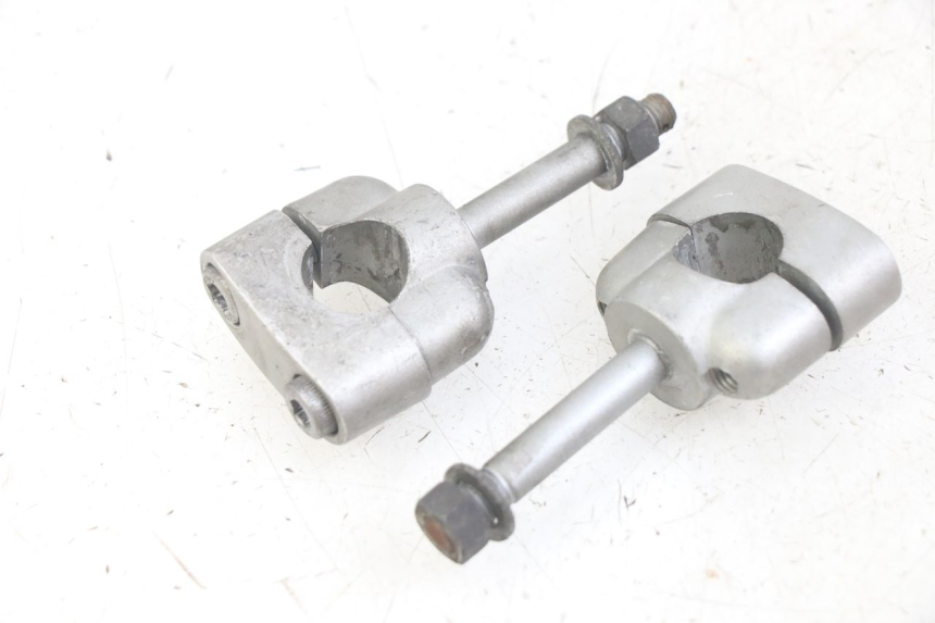 photo de PONTET DE GUIDON YAMAHA XJN DIVERSION 600 (2000 - 2003)