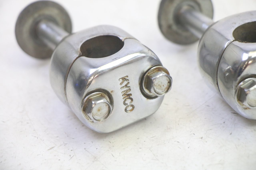 photo de PONTET DE GUIDON KYMCO ZING 125 (1997 - 2003) - Zoom état d’usage