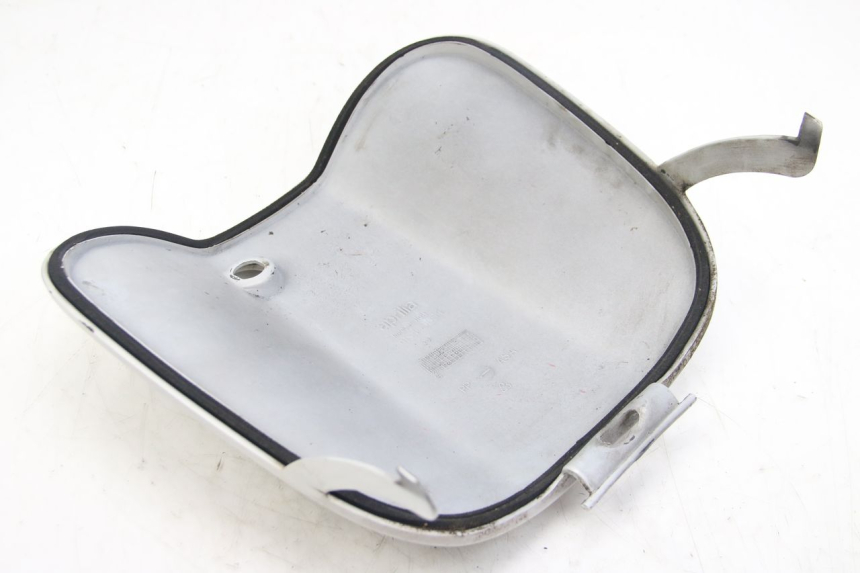 photo de PORTE BOITE A GANTS APRILIA SCARABEO 4T 50 (2009 - 2017)
