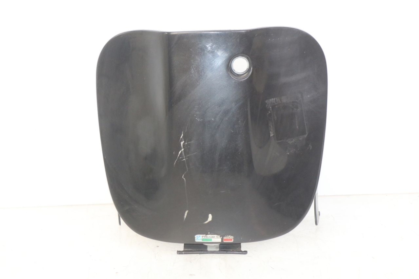 photo de PORTE BOITE A GANTS APRILIA SCARABEO 100 (2003 - 2012)