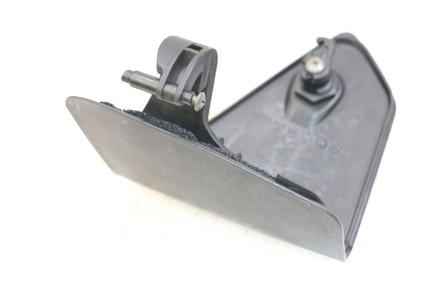 photo de PORTE BOITE A GANTS KYMCO DINK STREET ABS 125 (2011 - 2018)