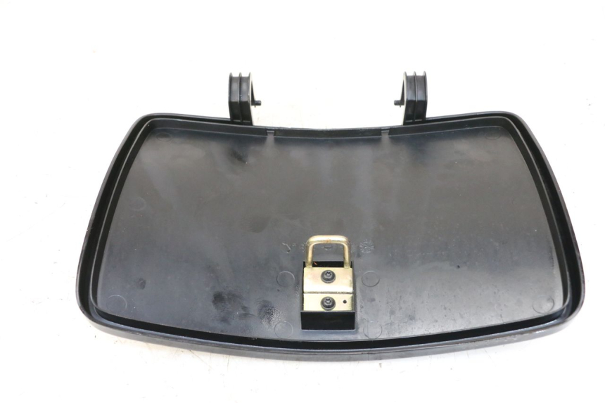 photo de PORTE BOITE A GANTS KYMCO PEOPLE S 125 (2000 - 2008)