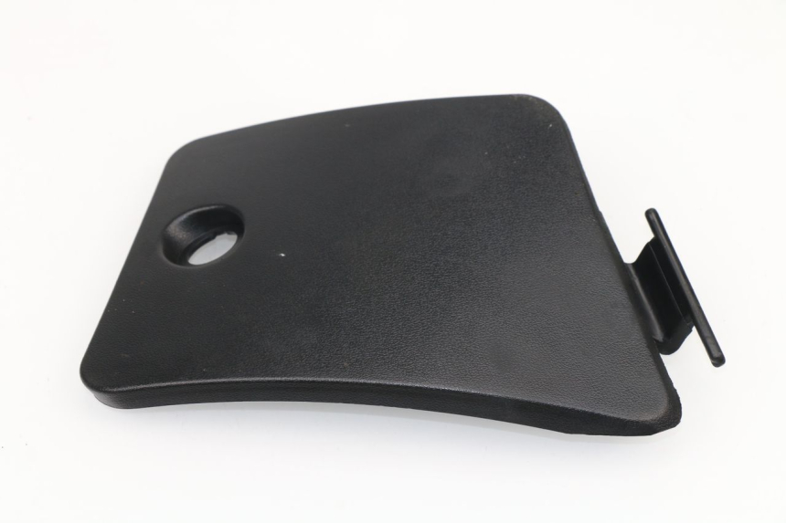 photo de PORTE BOITE A GANTS KYMCO XCITING 500 (2004 - 2006)