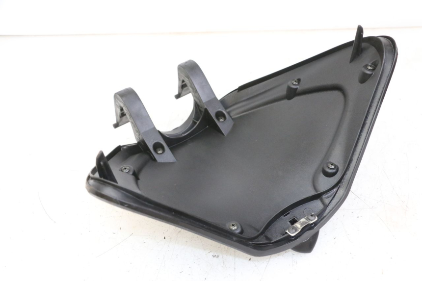 photo de PORTE BOITE A GANTS PIAGGIO LIBERTY IGET 4T 50 (2021 - 2025) - Détail de la pièce