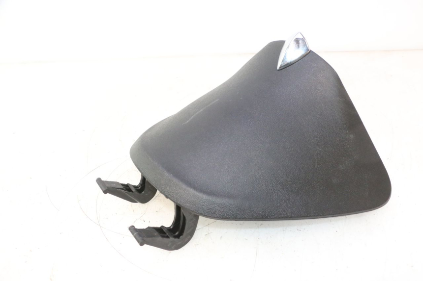 photo de PORTE BOITE A GANTS PIAGGIO LIBERTY IGET 4T 50 (2015 - 2020) - Points de fixation