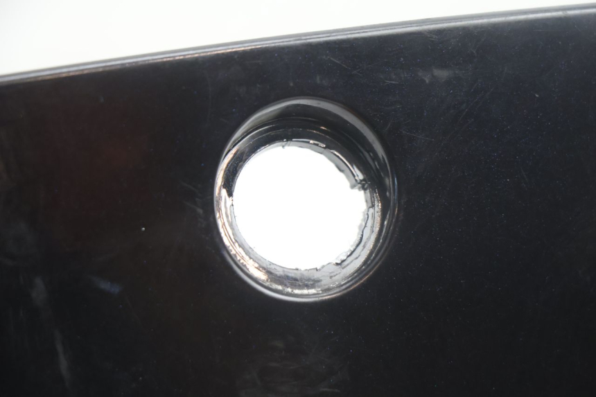 photo de PORTE BOITE A GANTS KYMCO LIKE 125 (2009 - 2016) - Détail de la pièce