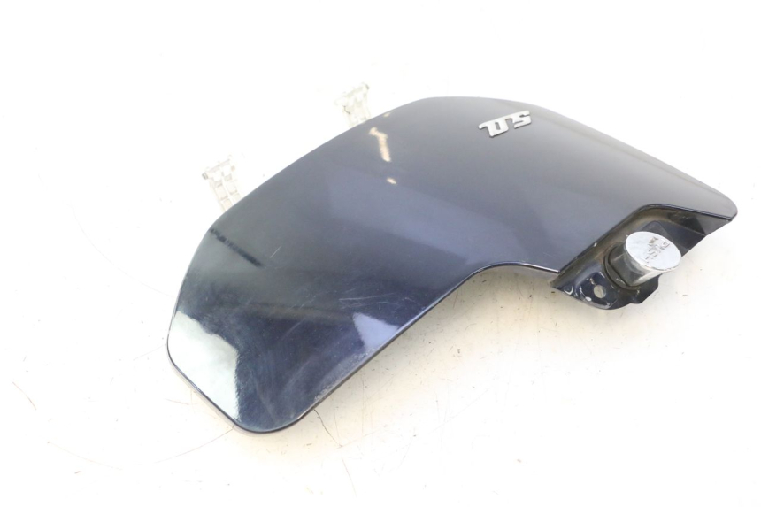 photo de PORTE BOITE A GANTS KYMCO LIKE 4T 50 (2019 - 2025) - Points de fixation