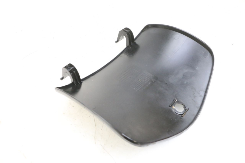 photo de PORTE BOITE A GANTS JM MOTORS OLDIES GT 4T 50 (2018 - 2025) - Gros plan technique