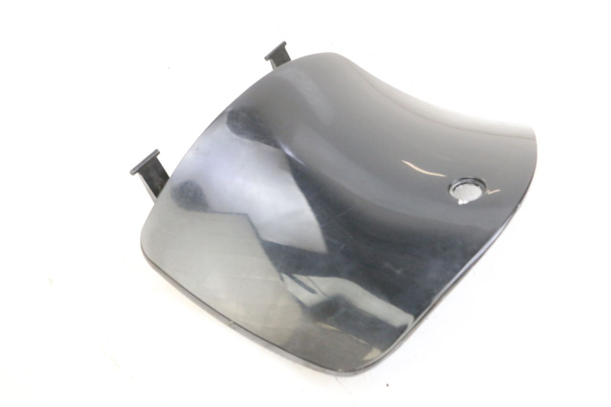 photo de PORTE BOITE A GANTS JM MOTORS OLDIES GT 4T 50 (2018 - 2025) - Points de fixation