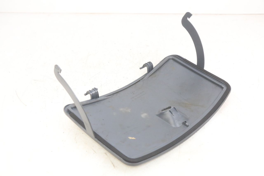 photo de PORTE BOITE A GANTS PEUGEOT SV 125 (1991 - 1994)