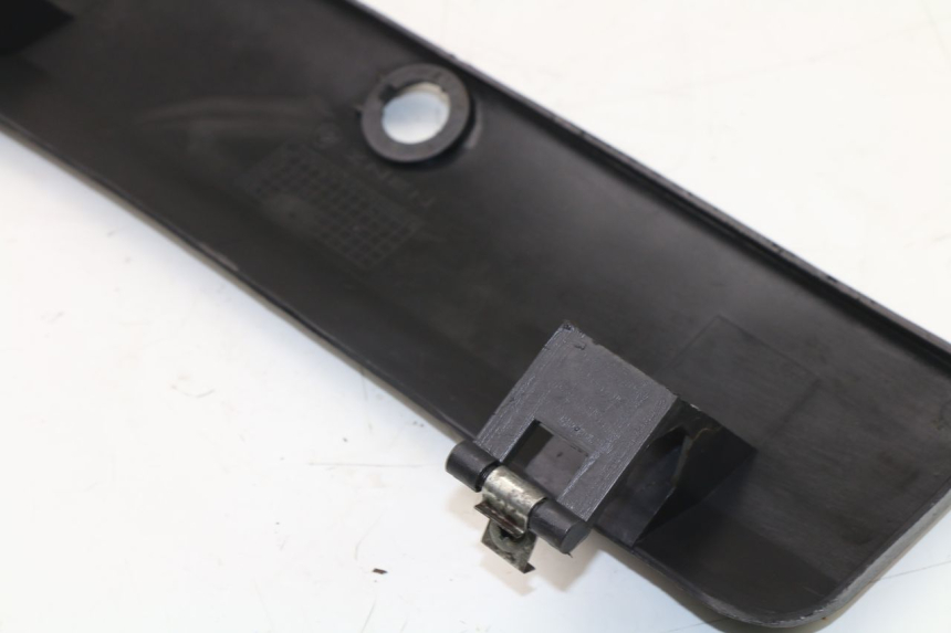 photo de PORTE BOITE A GANTS ZNEN SPEEDER 50 (2012 - 2016)