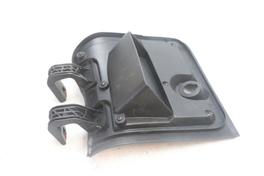 photo de PORTE BOITE A GANTS YAMAHA XMAX X-MAX 125 (2006 - 2009) - Vue d’ensemble