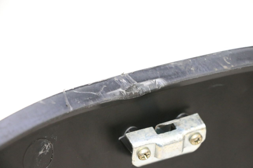 photo de PORTE BOITE A GANTS PIAGGIO ZIP 2T 50 (2009 - 2019) - Détail de la pièce
