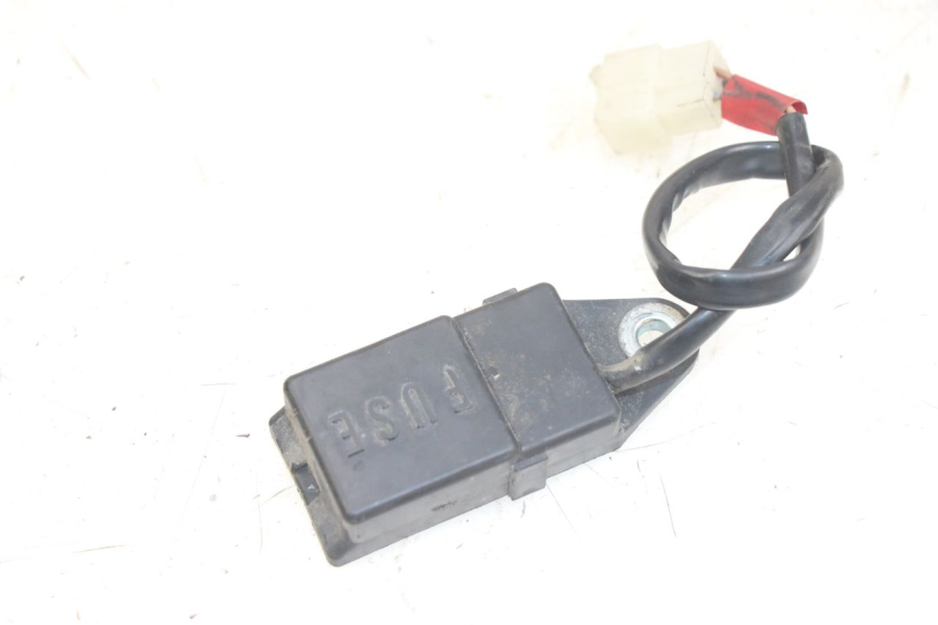 photo de PORTE FUSIBLE HONDA CA REBEL 125 (1995 - 2001)