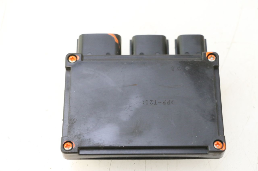 photo de PORTE FUSIBLE KAWASAKI ER-6 ER6 N 650 (2005 - 2009) - Autre angle de vue