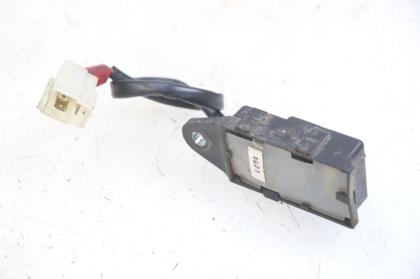 photo de PORTE FUSIBLE HONDA CA REBEL 125 (1995 - 2001)