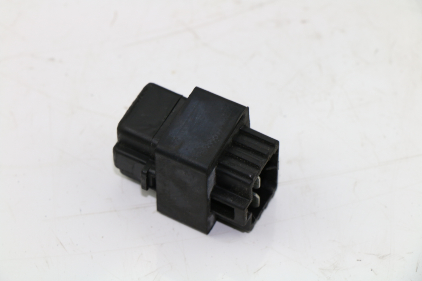 photo de PORTE FUSIBLE HYOSUNG COMET GT 125 (2002 - 2007)