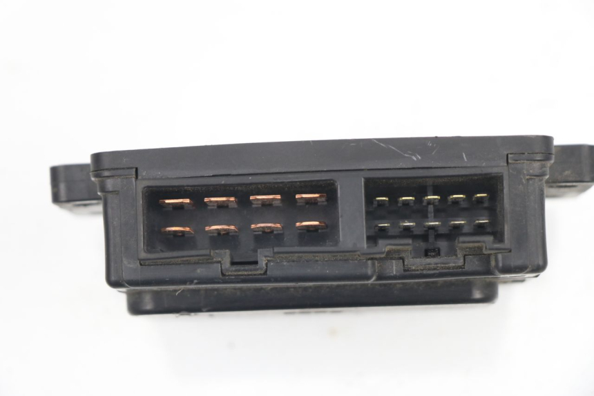 photo de PORTE FUSIBLE KAWASAKI Z S 750 (2003 - 2006)