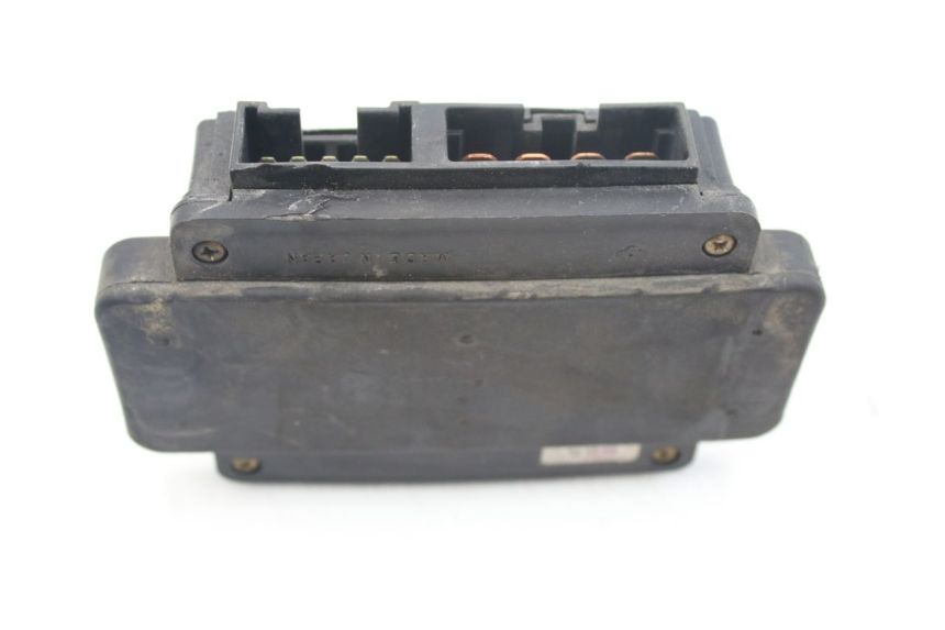 photo de PORTE FUSIBLE KAWASAKI ZZR 600 (1995 - 2004)