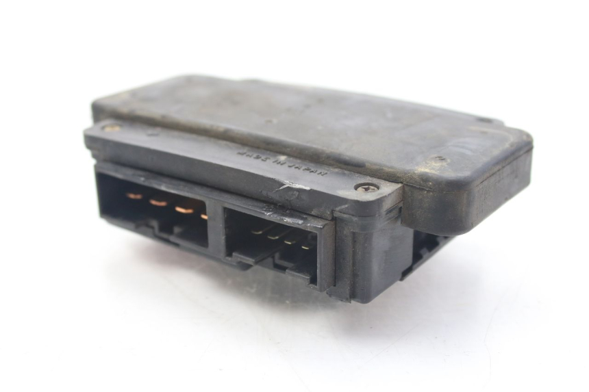 photo de PORTE FUSIBLE KAWASAKI ZZR 600 (1995 - 2004)