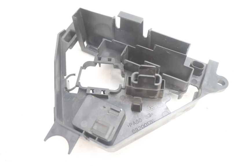 photo de PORTE FUSIBLE HARLEY DAVIDSON ROAD GLIDE FLTRXSE 1920 (2018 - 2022) - Autre angle de vue