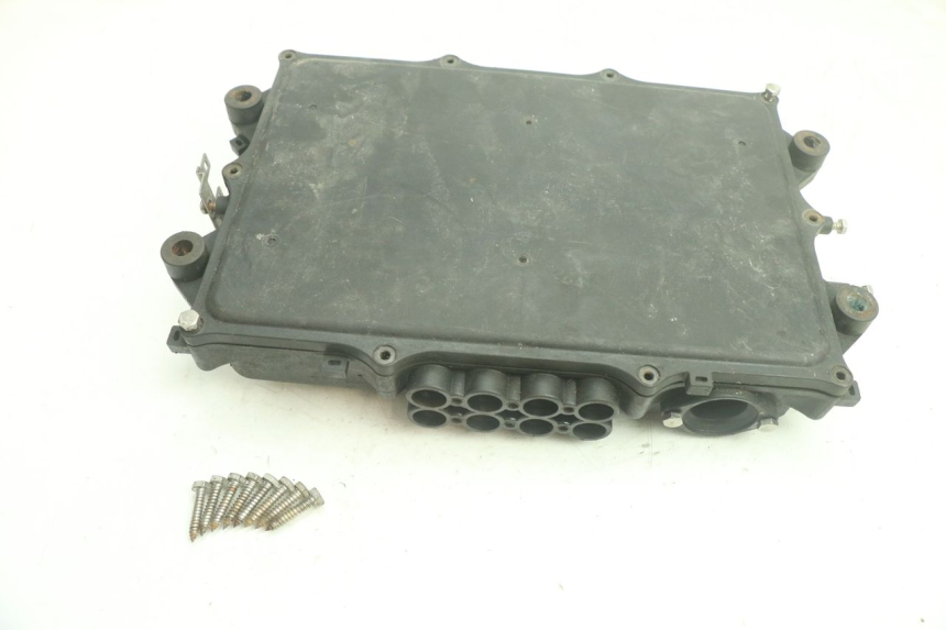 photo de PORTE FUSIBLE YAMAHA WAVE RUNNER GP R 1200 (2000 - 2003) - Zoom état d’usage