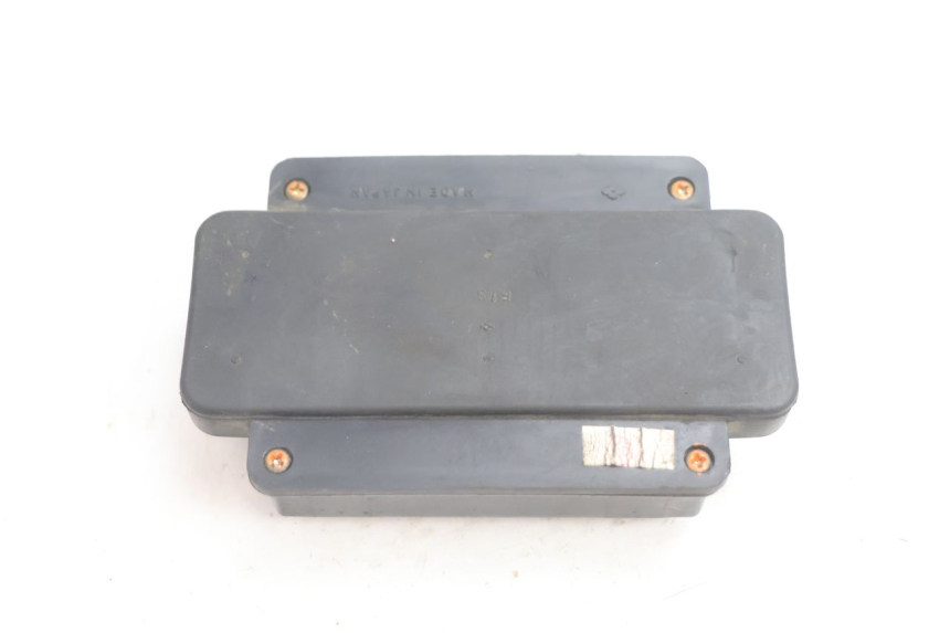photo de PORTE FUSIBLE KAWASAKI ZX-6R ZX6R 600 (1995 - 1997) - Autre angle de vue