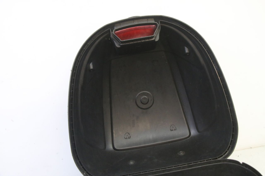 photo de PORTE PAQUET PEUGEOT CITYSTAR 50 (2013 - 2017)