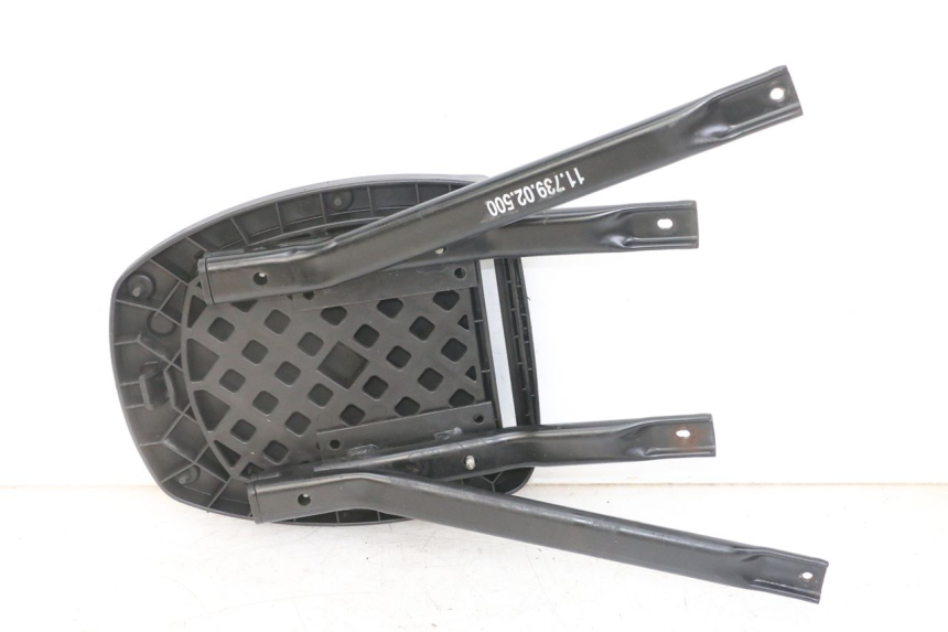 photo de PORTE PAQUET PEUGEOT ELYSEO 125 (1999 - 2004)