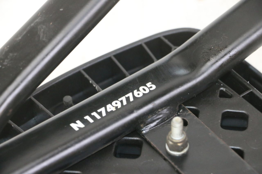 photo de PORTE PAQUET PEUGEOT ELYSTAR 125 (2002 - 2007)