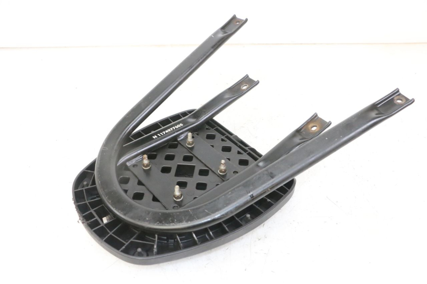 photo de PORTE PAQUET PEUGEOT ELYSTAR 125 (2002 - 2007)