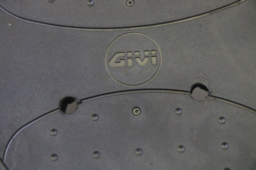 photo de PORTE PAQUET PEUGEOT ELYSTAR 50 (2002 - 2014)