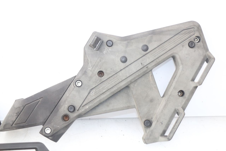 photo de PORTE PAQUET YAMAHA FJ 3CX 1200 (1986 - 1996) - Marquages et références